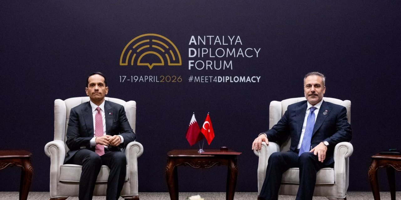 Bakan Fidan, Antalya Diplomasi Forumu'nda, Katar Başbakanı Şeyh Muhammed Bin Abdurrahman Âl Sani İle Biraraya Geldi.