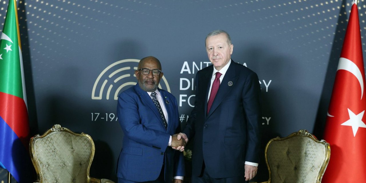 Cumhurbaşkanı Recep Tayyip Erdoğan, Komorlar Birliği Cumhurbaşkanı Assoumani Azali İle Görüştü.