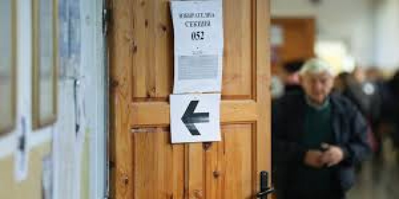 Bulgaristan'da Vatandaşlar Son 5 Yılda 8'inci Kez Sandık Başına Gidecek