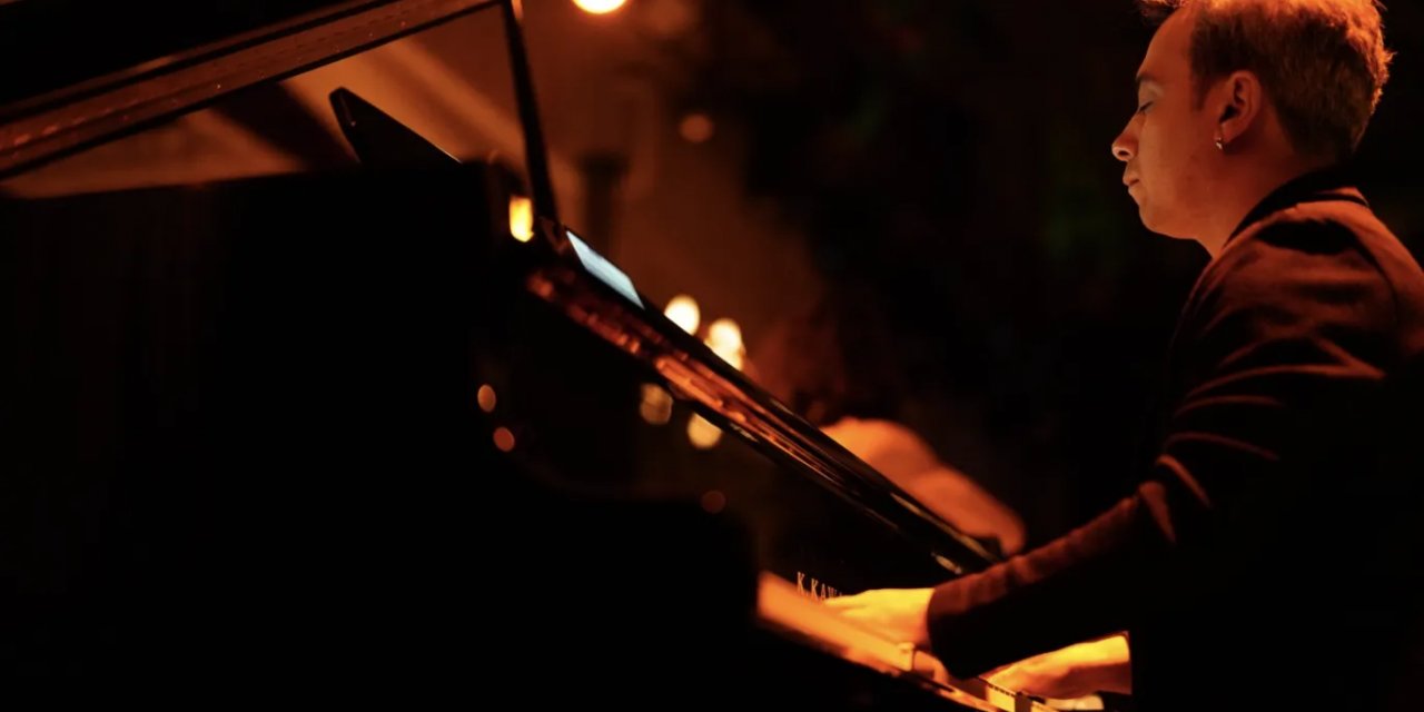 Hüsnü Arkan Ve Dengin Ceyhan, Mum Işığında Sanatseverlerle Buluşuyor