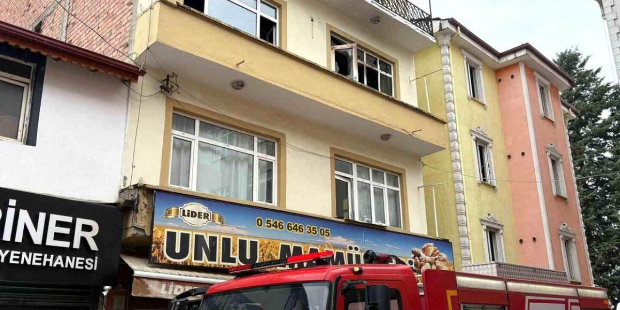 Samsun'da Apartmanda Yangın