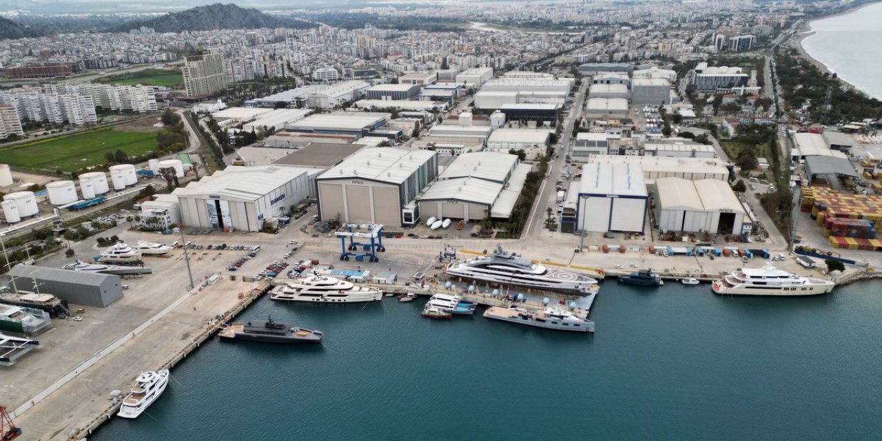 Antalya Serbest Bölge'de İhracat Artıyor