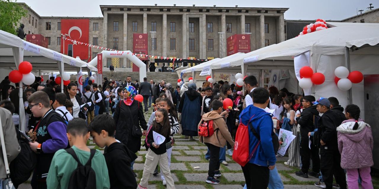 Meclis’te 23 Nisan Kutlamaları Başlıyor