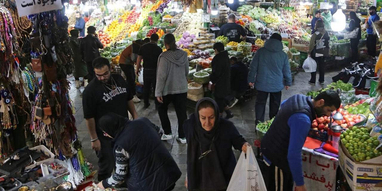 İran: Temel İhtiyaç Maddelerinin Teminine Yönelik Endişe Bulunmuyor