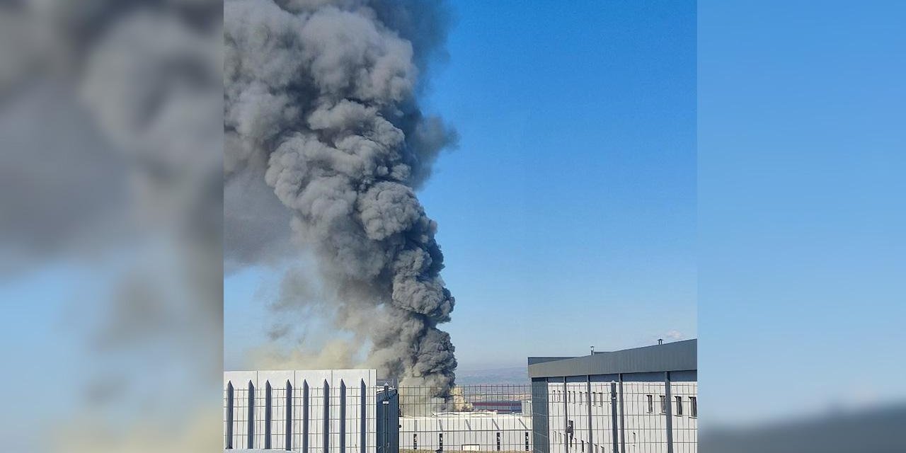 Ankara'da Fabrika Yangını