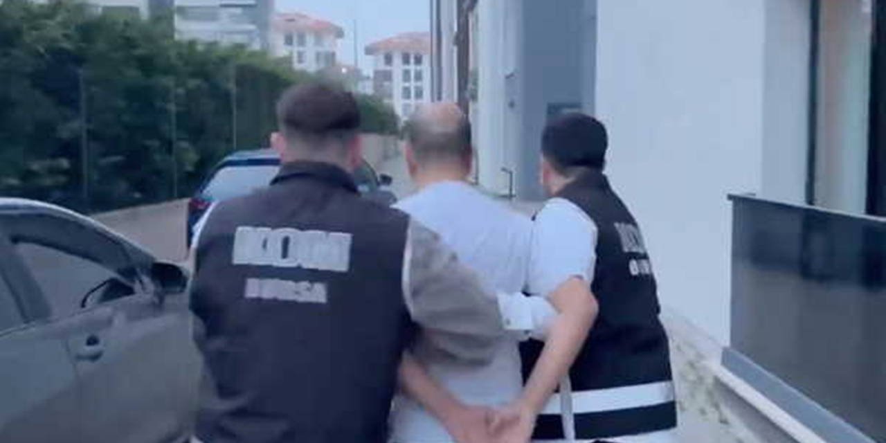 Gülistan Doku Soruşturmasında Eski Başhekim Adliyeye Sevk Edildi