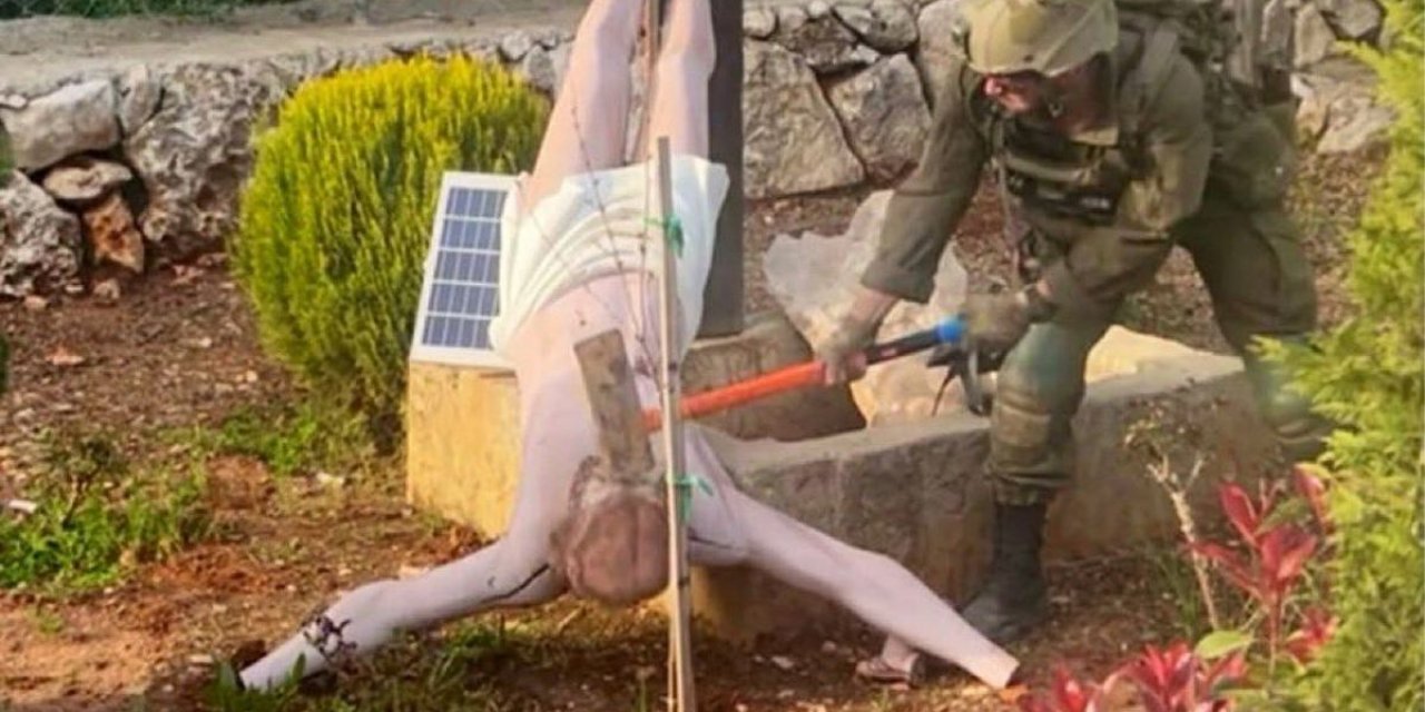 Polonya'dan İsrail Askerinin Skandal Hareketine Tepki: Kendi Rehinelerini Bile Öldürdüler