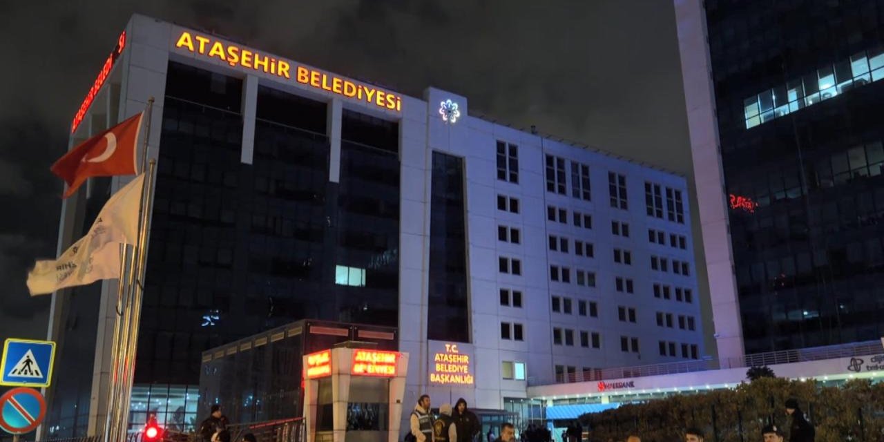 Ataşehir Belediyesi'ne Yolsuzluk Operasyonu: 20 Şüpheli Adliyeye Sevk Edildi