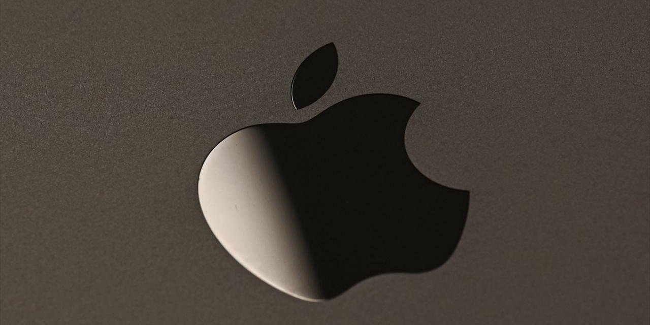 Apple'da Bayrak Değişimi: Tim Cook'un Yerine Gelecek İsim Belli Oldu