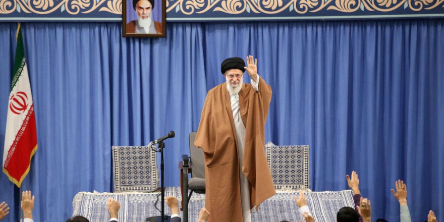 Hamaney: İran ile ABD'nin ihtilafı Musaddık'ın devrilmesiyle başladı