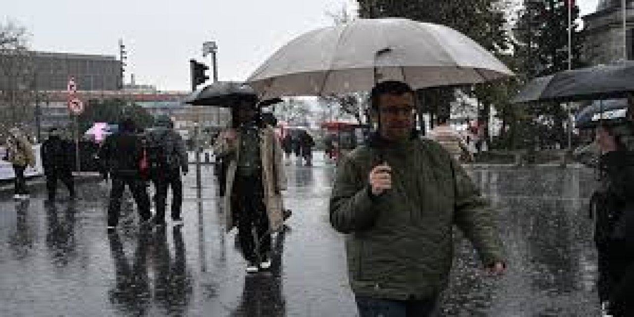 AKOM'dan İstanbul İçin Kuvvetli Yağış Uyarısı