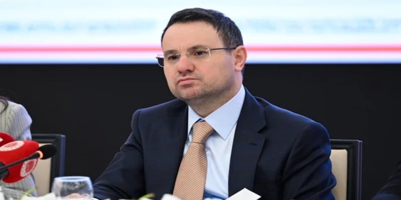 Akın Gürlek: "Hiçbir Kişi Ya Da Makam Hukukun Üstünde Değildir"