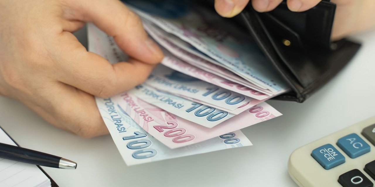 Akaryakıta Sürpriz İndirim! Haftalar Sonra Psikolojik Sınırın Altına İndi