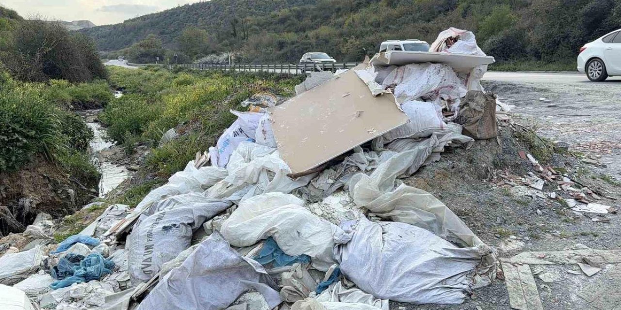 Arnavutköy'de Kaçak Döküme Suçüstü: 62 Bin 246 TL Ceza Kesildi