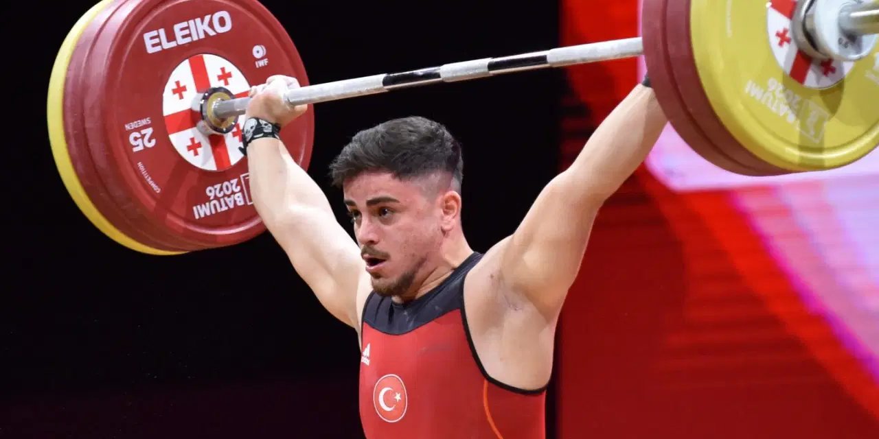 Kaan Kahriman, Avrupa Halter Şampiyonası'nda Gümüş Madalya Aldı!