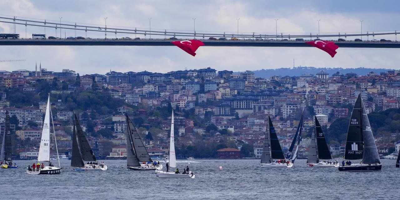 Cumhurbaşkanlığı 7. Uluslararası Yat Yarışları'nda Ulusal Egemenlik Kupası Başladı