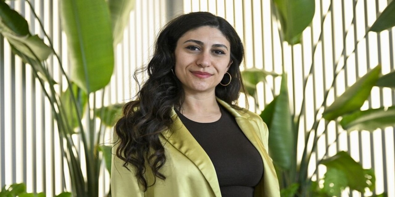 Müzisyen Elif Sanchez: Her Şarkıda Kendi Tecrübelerimi Anlatmaya Çalışıyorum
