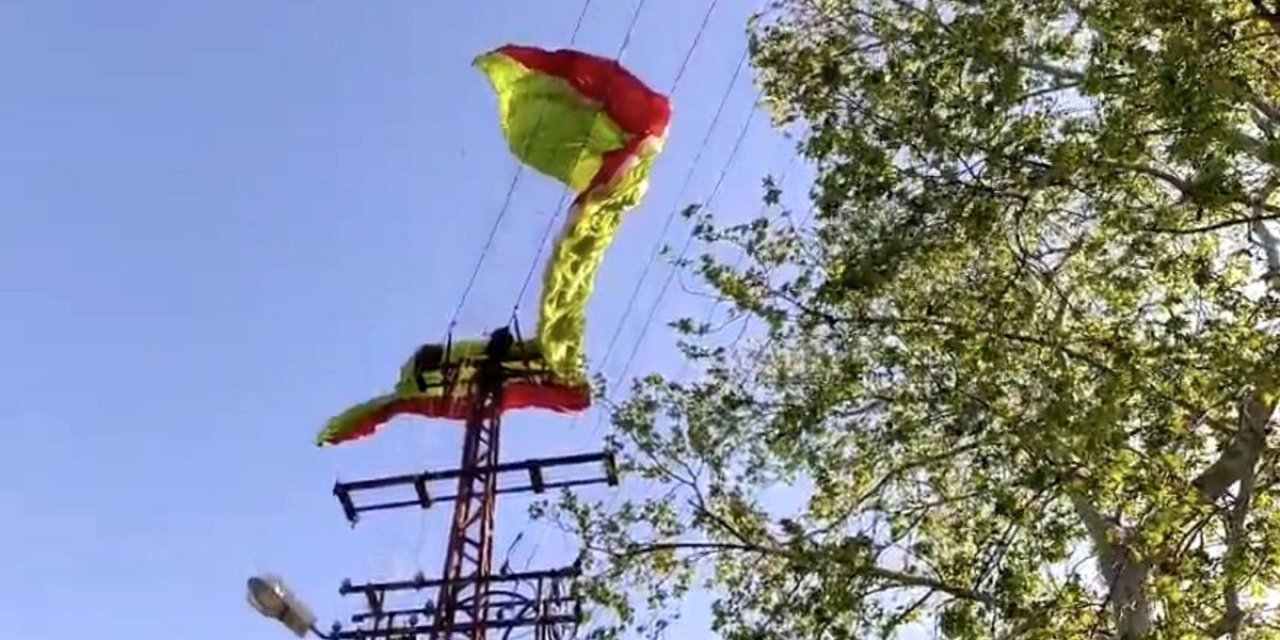 Osmaniye'de Yamaç Paraşütü Pilotu İniş Sırasında Elektrik Tellerine Takıldı