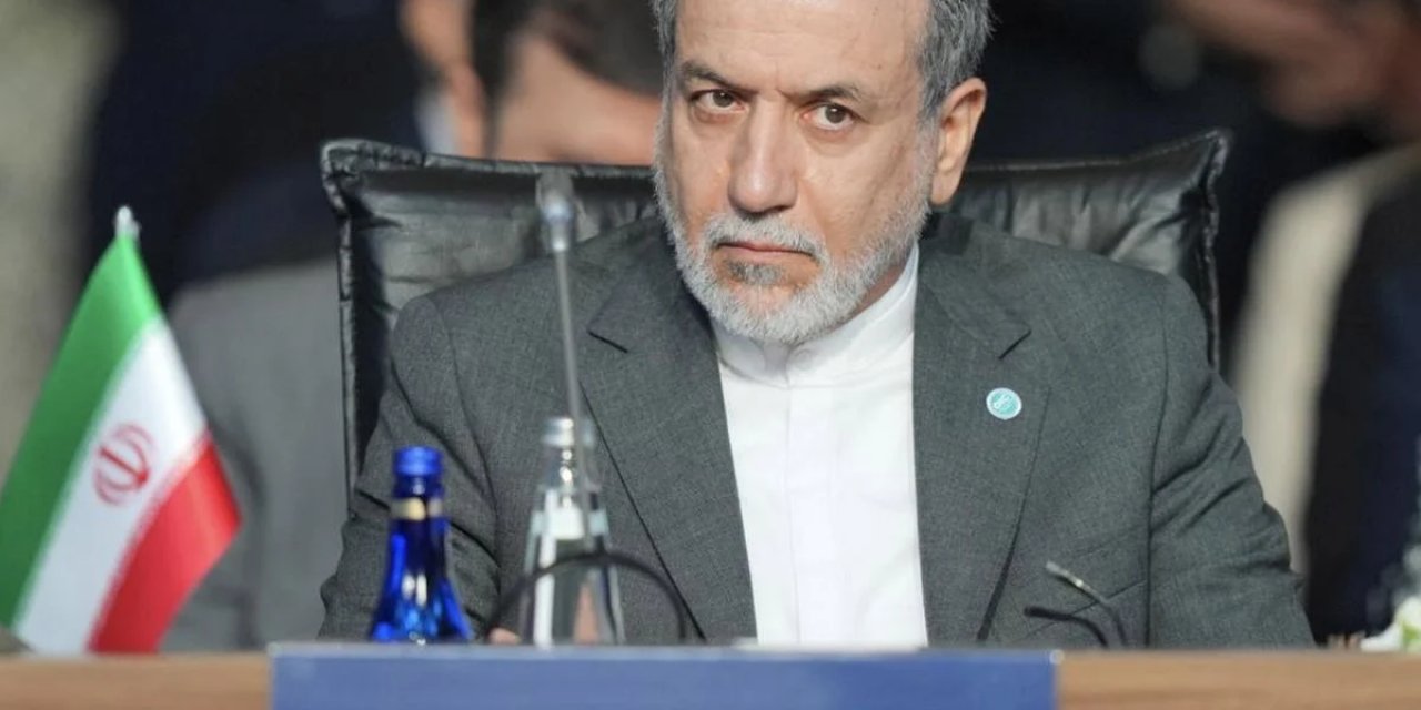 İran Dışişleri Bakanı Arakçi, Müzakere Görüşmeleri İçin İslamabad'a Gidiyor