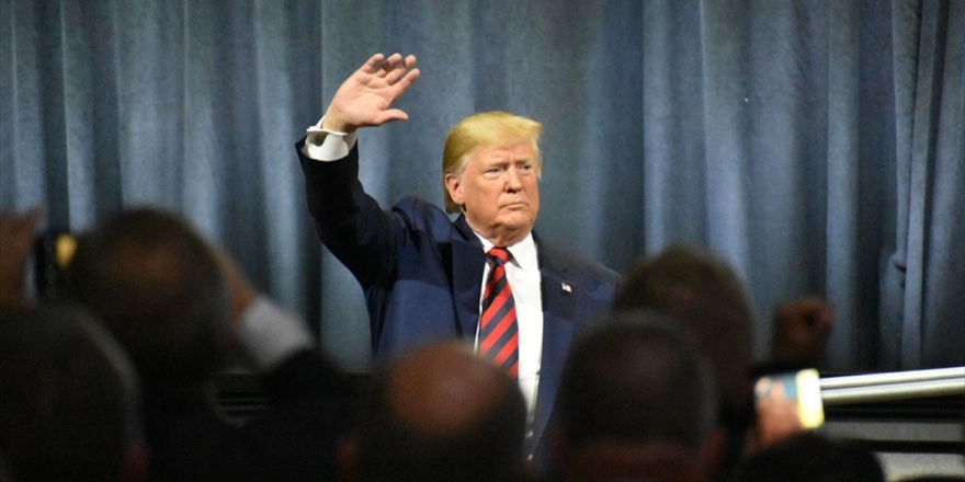 Trump'ın Azil Soruşturmasına İlişkin Belgelerin Yayımlanmasına Başlandı