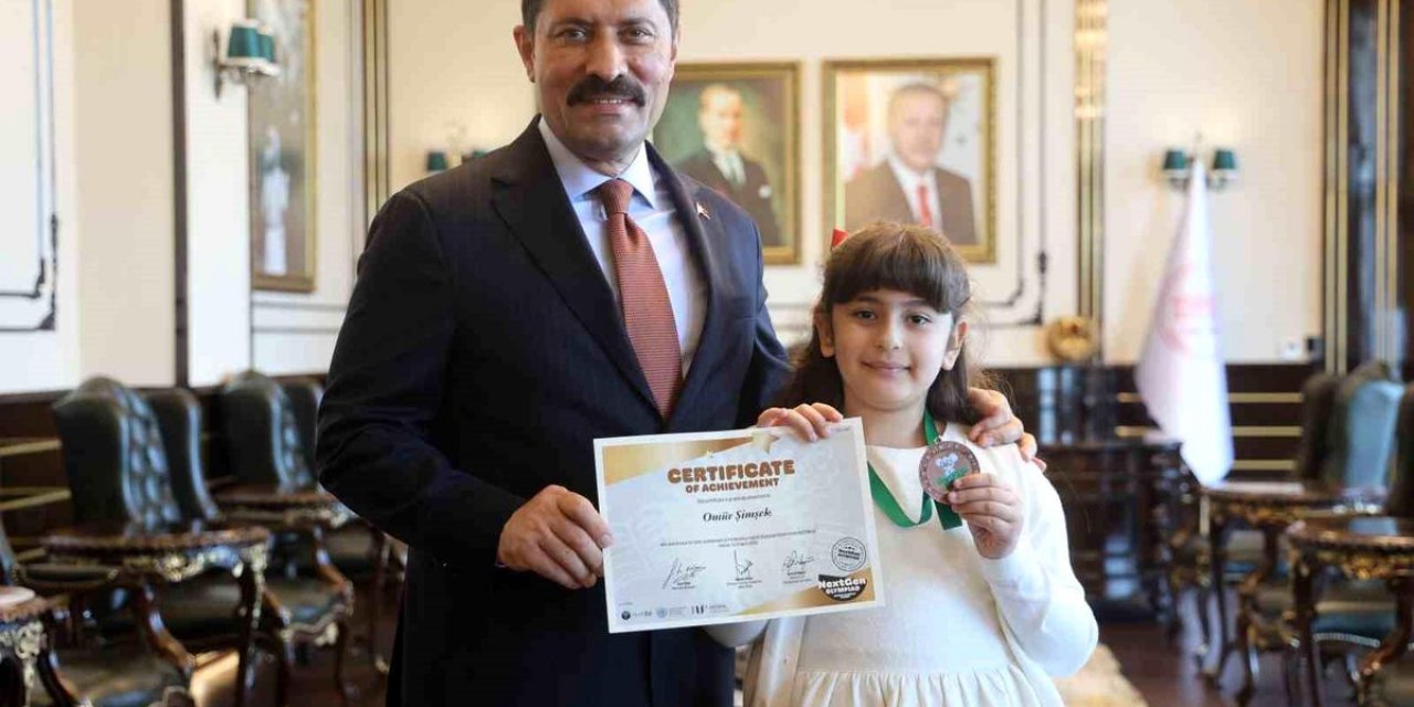 Dünya Üçüncüsü Olan Şehit Kızı, Valiye Söyledikleriyle Kendine Hayran Bıraktı