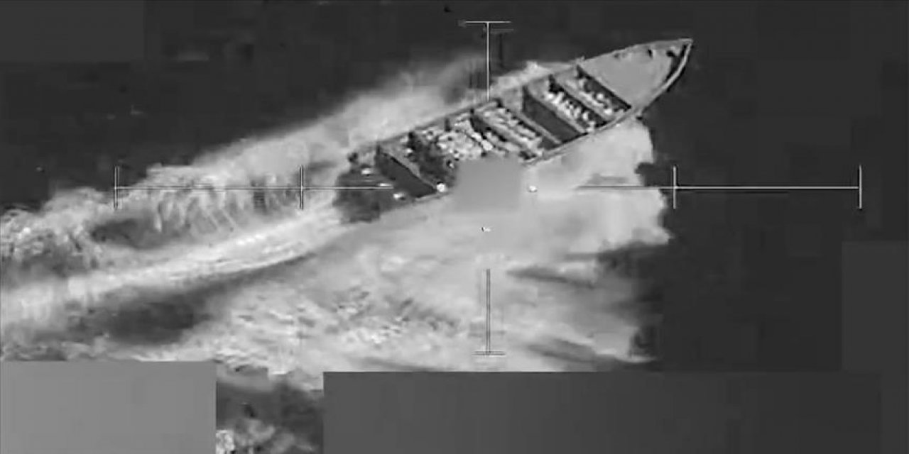 ABD, Pasifik'in Doğusunda Uyuşturucu Taşıdığı Öne Sürülen Geminin Vurulduğunu Açıkladı