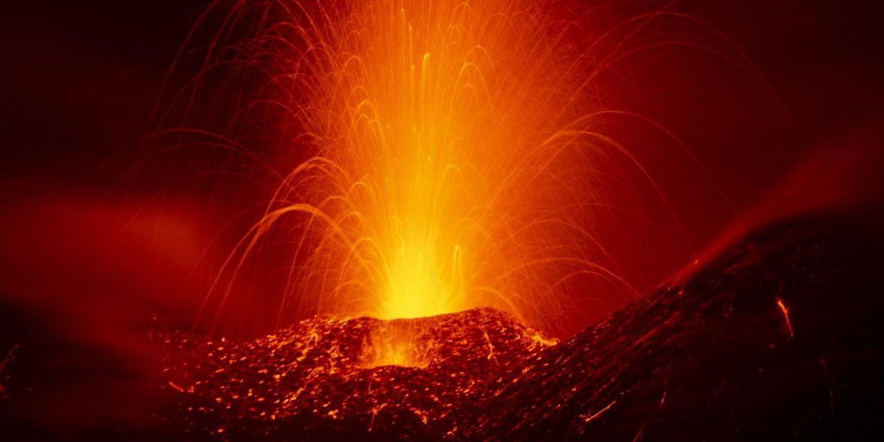 Etna'nın Gizemi Aydınlandı: Neden Bu Kadar Aktif?