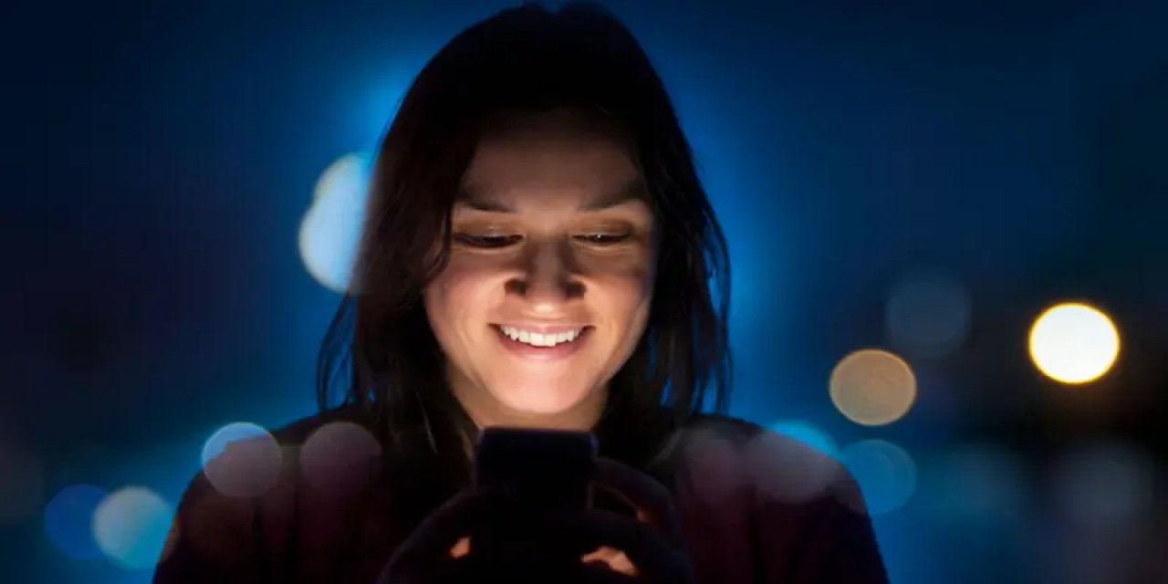 Bilinenin Aksine, Ekranınızdaki Mavi Işık Uykunuzu Mahvetmiyor