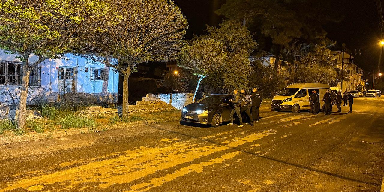Uşak'ta İhbara Giden Polise Ateş Açıldı