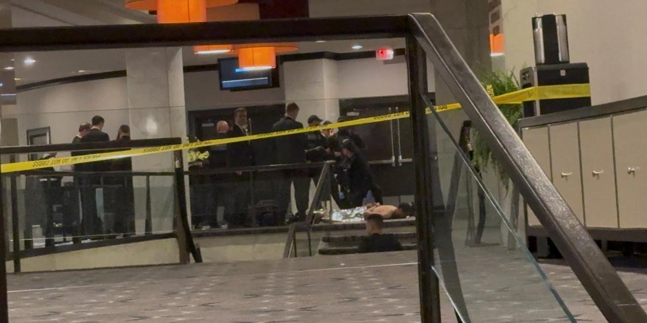 Trump'ın Katıldığı Yemekteki Silahlı Saldırının Şüphelisinin Kimliği Tespit Edildi