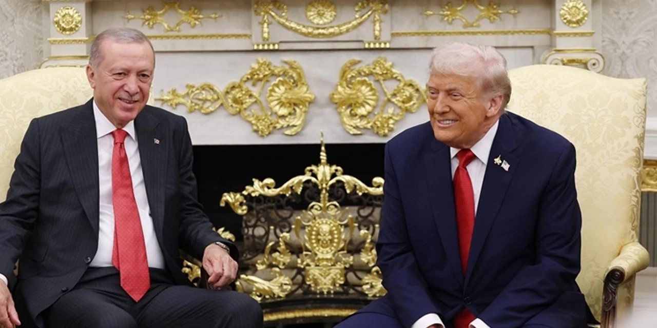 Cumhurbaşkanı Erdoğan'dan Trump'a Geçmiş Olsun Telefonu