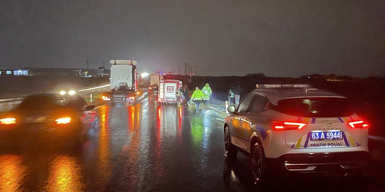 Şanlıurfa'da Otomobil Şarampole Devrildi: 6 Yaralı