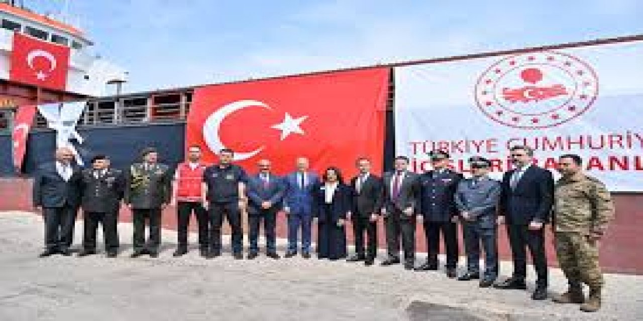 Türkiye'den, Lübnan'da Savaş Nedeniyle Yerinden Edilenlere 730 Tonluk İnsani Yardım