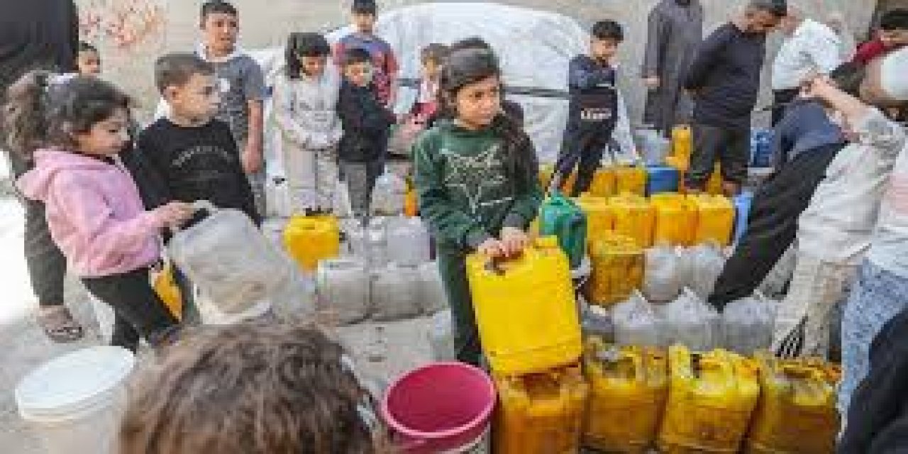 MSF: İsrail'in Gazze'de Suyu Kasıtlı Olarak Engellemesi Soykırımın Bir Parçası