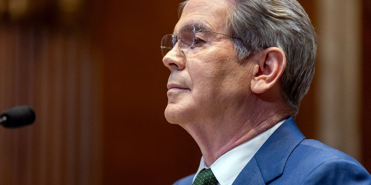 ABD İran'dan 35 Kuruluş ve Kişiyi Yaptırım Listesine Aldı