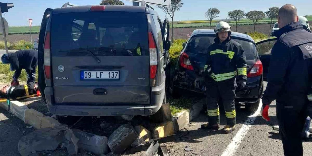 Muratlı'da Trafik Kazası: 5 Yaralı