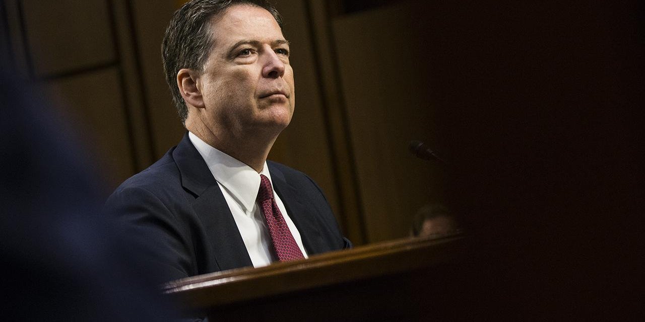 Eski FBI Direktörü James Comey'e Trump'a Tehdit Suçlaması