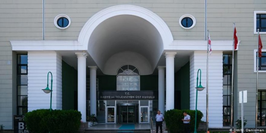 RTÜK Başkanı Şahin TÜRKSAT’tan istifa etti