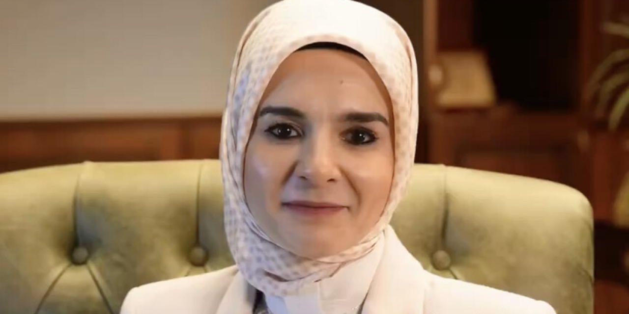 Bakan Göktaş'tan Sosyal Medya Düzenlemesine İlişkin Açıklama: Bu Bir Yasak Değil, Düzenleme