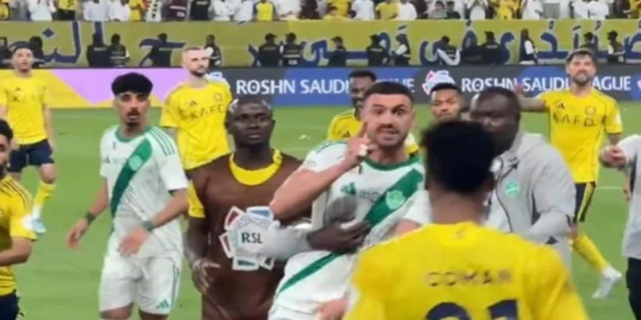 Merih Demiral Maç Sonu Çılgına Döndü