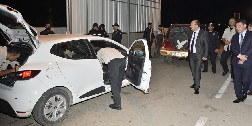 Adana'da 780 Polisin Katılımıyla Hava Destekli Asayiş Uygulaması