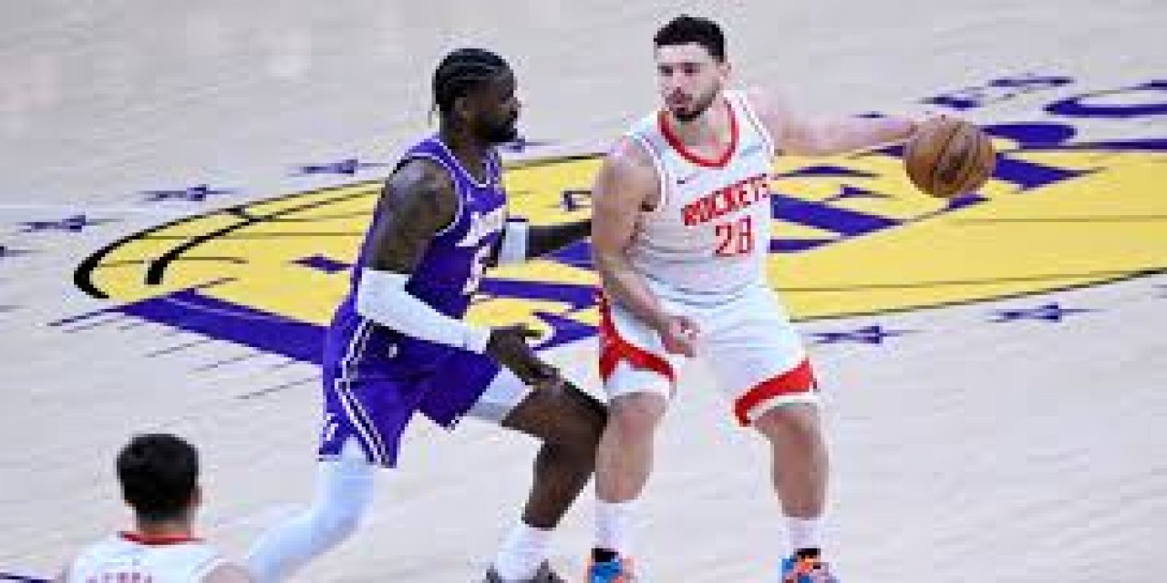 Rockets, Alperen Şengün'ün "Triple-Double" Eşiğindeki Performansıyla Lakers'ı Yendi