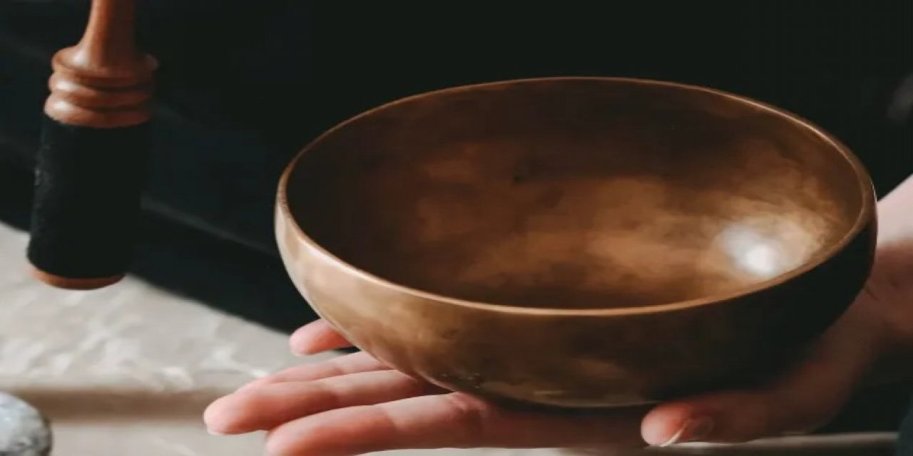 Ses Terapisinin Gizemi: Tibet Çanağı Nedir?