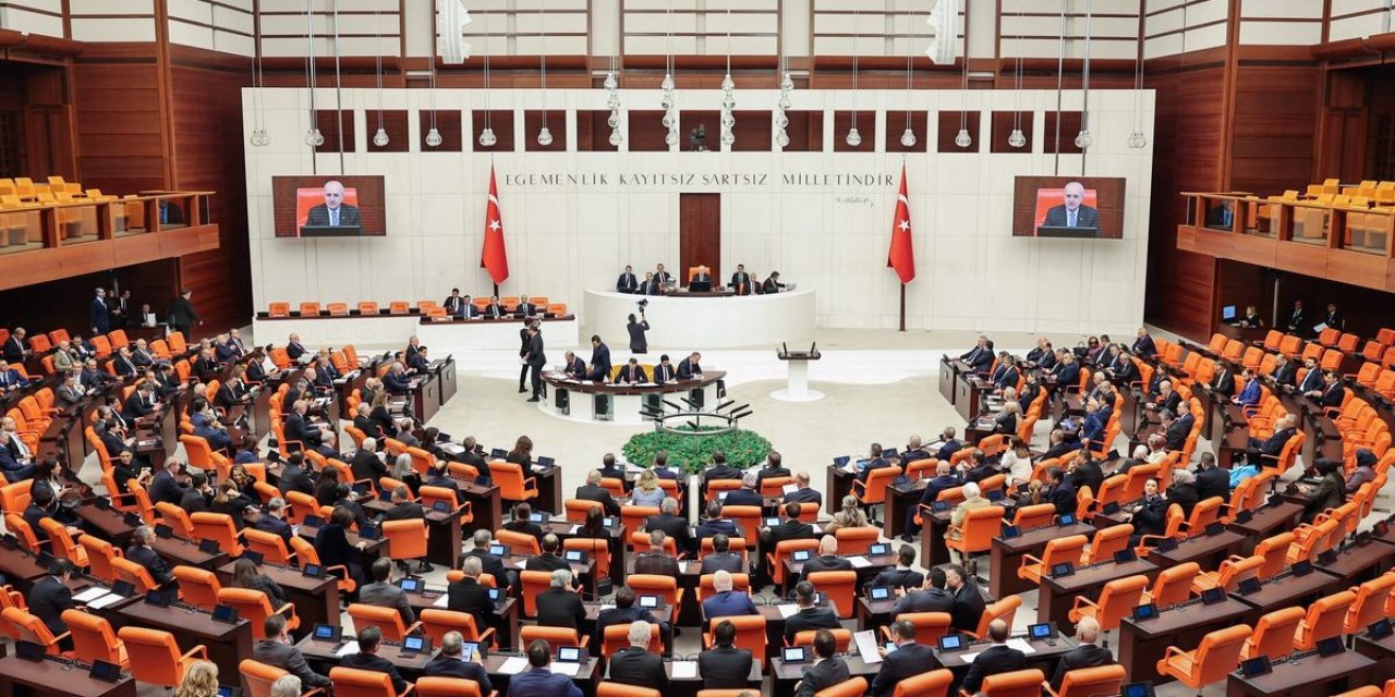 Fahiş Site Aidatlarına Yönelik Düzenlemeleri İçeren Teklifin 11 Maddesi Daha Kabul Edildi