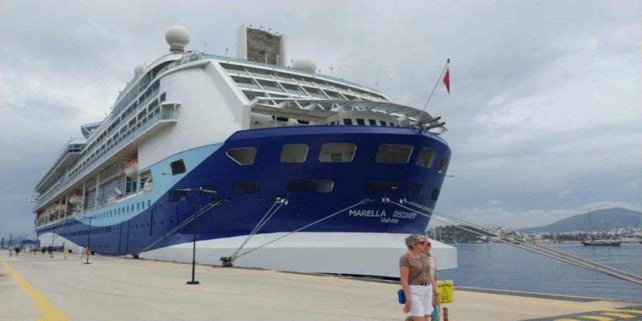 Bodrum’a Kruvaziyer Akını: Bin 812 Yolcuyla Turizm Hareketliliği
