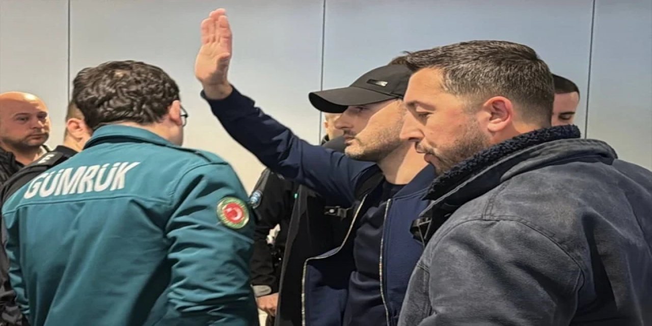 Domenico Tedesco, İstanbul'dan Ayrıldı