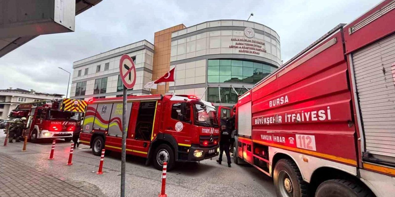 Bursa'da Hastanede Yangın Paniği