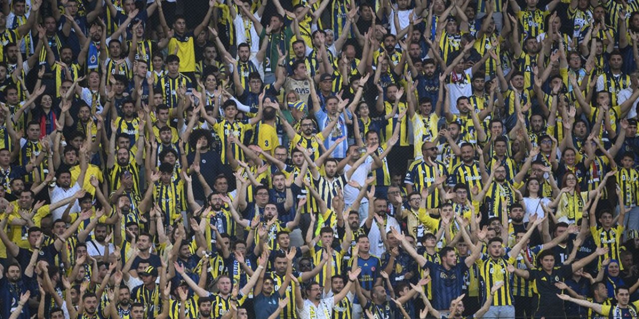 Fenerbahçe Taraftarından Yıldız İsme Büyük Tepki