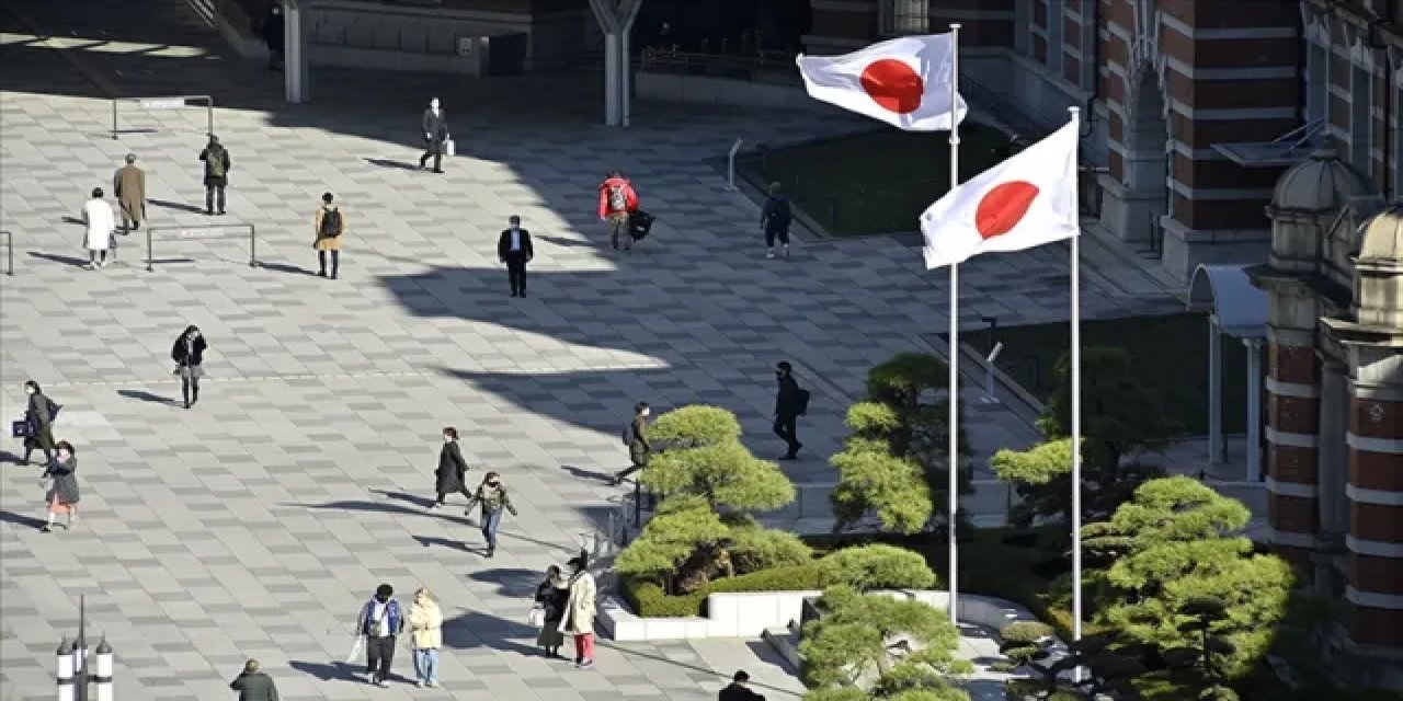 Japonya Başbakanı Takaiçi'den Anayasa'nın Güncellenmesi Gerektiği Mesajı