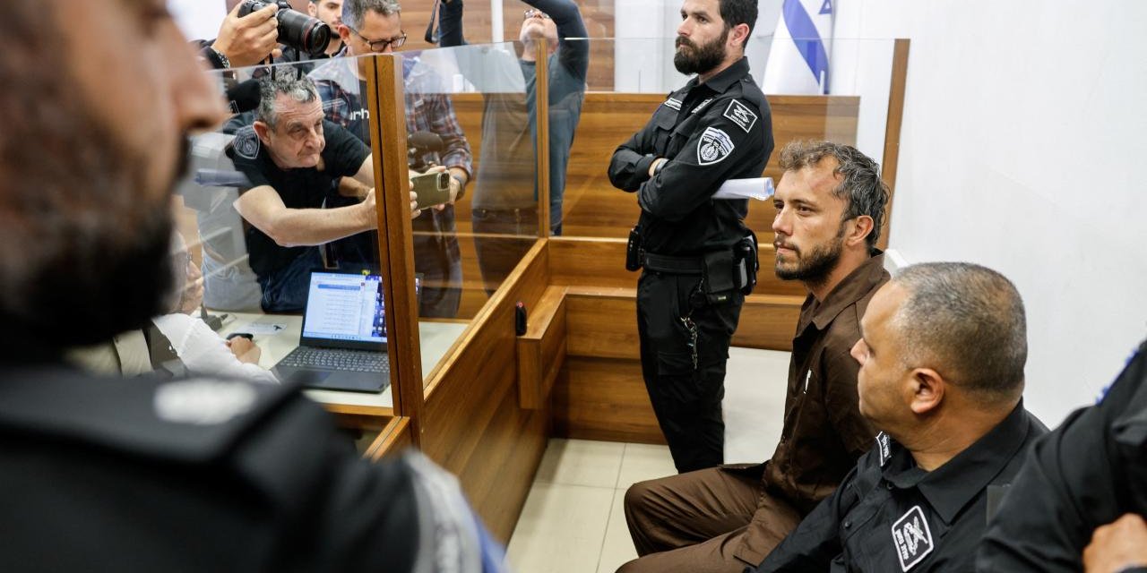 İsrail Mahkemesi, Küresel Sumud Filosu'ndan Alıkonan 2 Aktivistin Gözaltı Süresini Uzattı